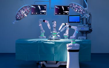 Медики провели першу роботизовану трансплантацію легень