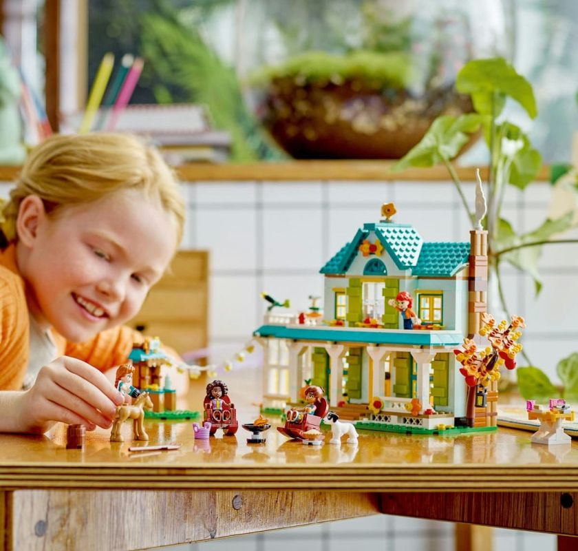 LEGO Friends: Будиночок Отом – Мрія кожної дівчинки!