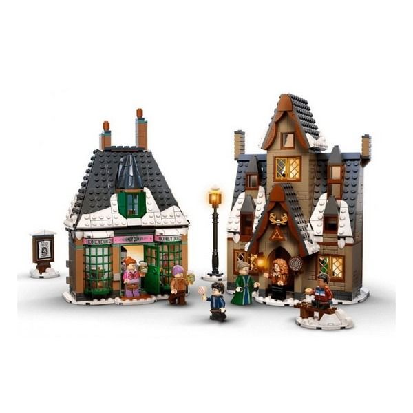 Блоковий конструктор LEGO Harry Potter Візит в село Хогсмід (76388)