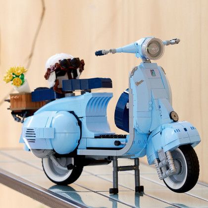 Авто-конструктор LEGO Creator Expert Vespa (10298)