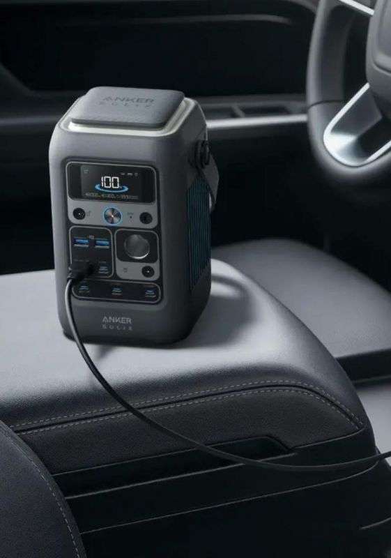 Зарядна станція Anker SOLIX C300 DC (A17260Z1)