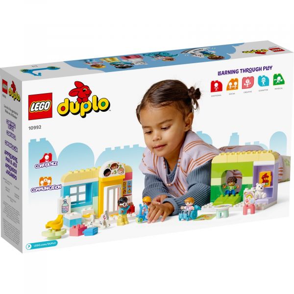 Блоковий конструктор LEGO Duplo Town Будні в дитячому садку (10992)