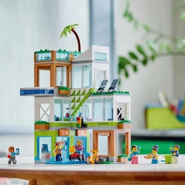 Блоковий конструктор LEGO City Багатоквартирний будинок (60365)