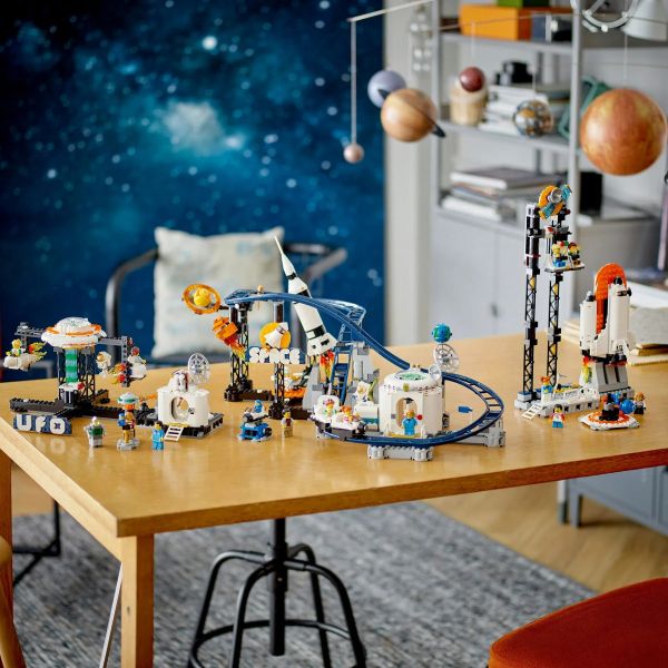 Блоковий конструктор LEGO Космічні американські гірки (31142)