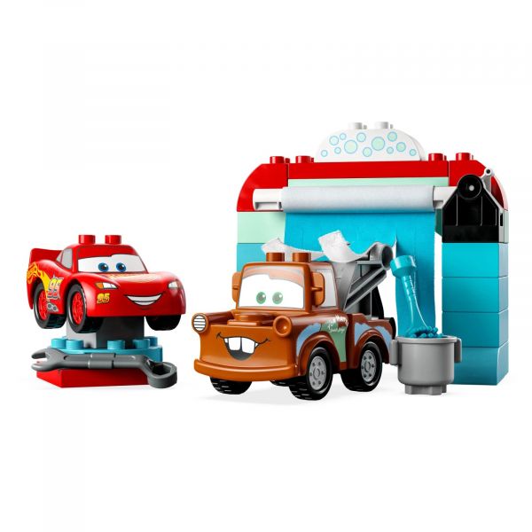 Блоковий конструктор LEGO DUPLO Disney TM Розваги Блискавки МакКвіна й Сирника на автомийці (10996)