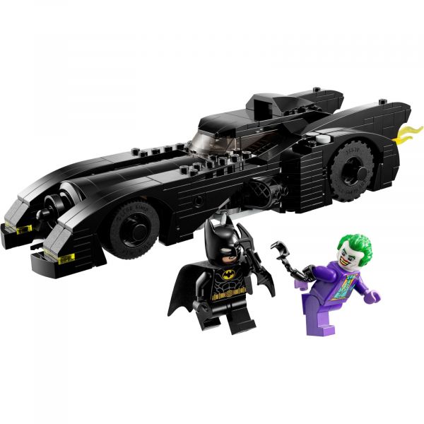 Блоковий конструктор LEGO Бетмобіль: Погоня за Джокером (76224)