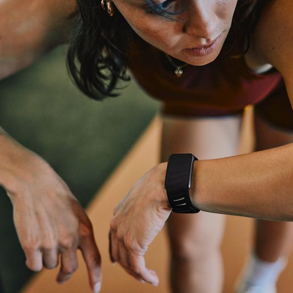 Фитнес-браслет WHOOP 5.0 MG Life Band Sportflex Gravity (+12 месяцев подписка)